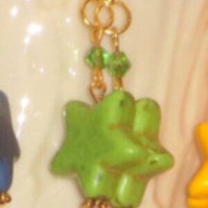 STARS, DANGLE EARRINGS - Star on Gold tone metal w/Bicone  ...  ge-2